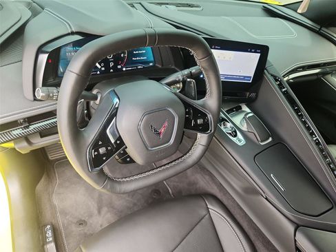 Used 2024 Chevrolet Corvette Stingray Coupe w/ 1LT RWD image 19