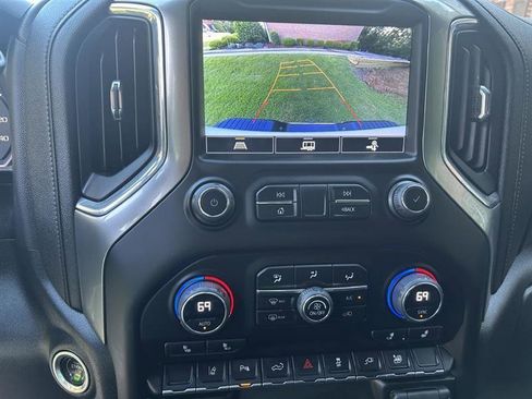 Used 2023 Chevrolet Silverado 2500 LT w/ Convenience Package AWD/4WD image 12