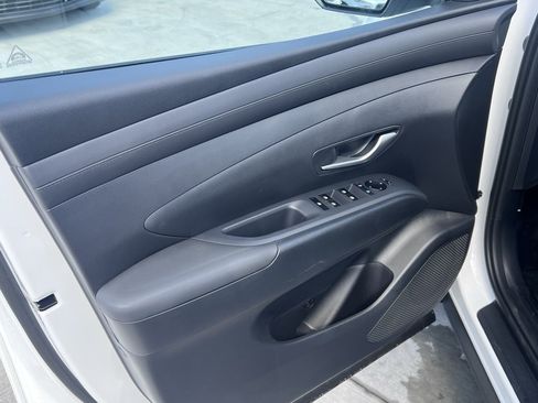 New 2026 Hyundai Tucson SEL image 17