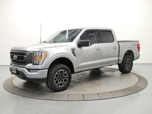 Used 2022 Ford F150 XLT w/ Equipment Group 302A High AWD/4WD image 3