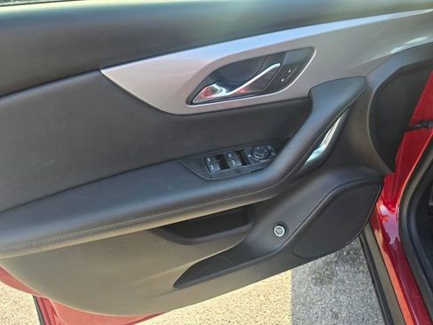 Used 2021 Chevrolet Blazer LT image 21