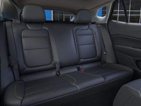 New 2026 Chevrolet Trax ACTIV w/ Driver Confidence Package FWD image 17