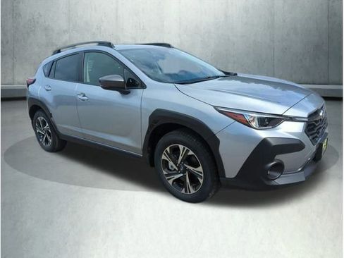Certified 2025 Subaru Crosstrek 2.0i Premium image 8
