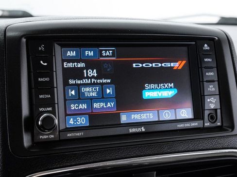 Used 2018 Dodge Grand Caravan SE w/ UConnect Hands-Free Group FWD image 22