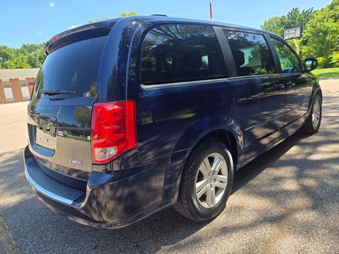 Used 2012 Dodge Grand Caravan Crew w/ Crew Value Pkg FWD image 10