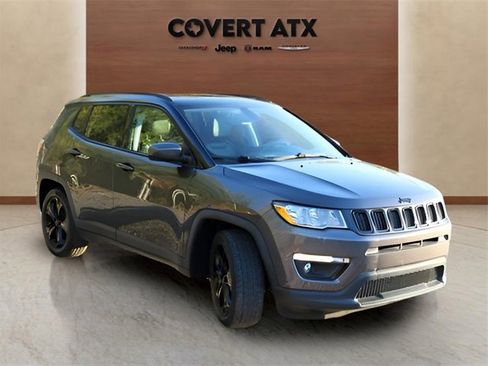 Used 2019 Jeep Compass Altitude image 6