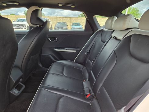 Used 2025 Kia K4 GT-Line w/ GT-Line Premium Package FWD image 13