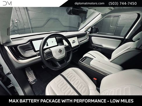 Used 2024 Rivian R1S Adventure Dual AWD/4WD image 16