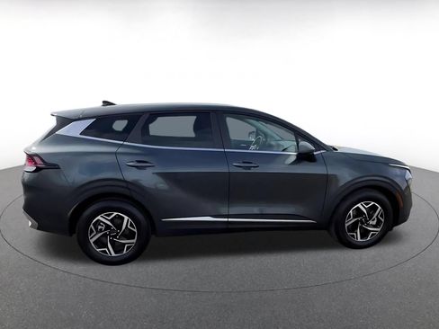 Used 2025 Kia Sportage LX FWD image 16