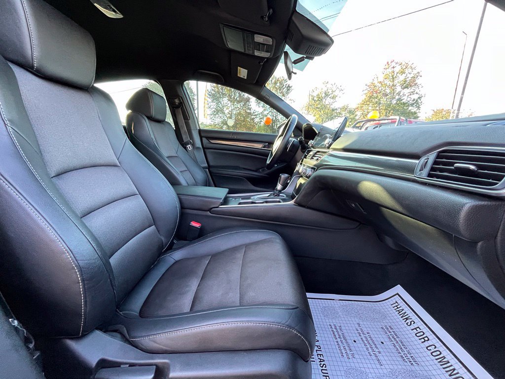 Used 2020 Honda Accord Sport image 31