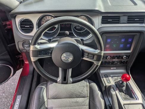 Used 2011 Ford Mustang GT Premium w/ Comfort Pkg RWD image 15