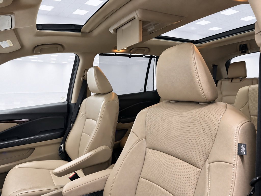 Used 2016 Honda Pilot Elite image 17