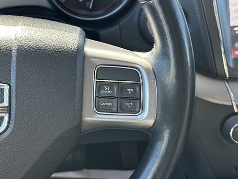 Used 2020 Dodge Journey Crossroad w/ Popular Equipment Group FWD image 27