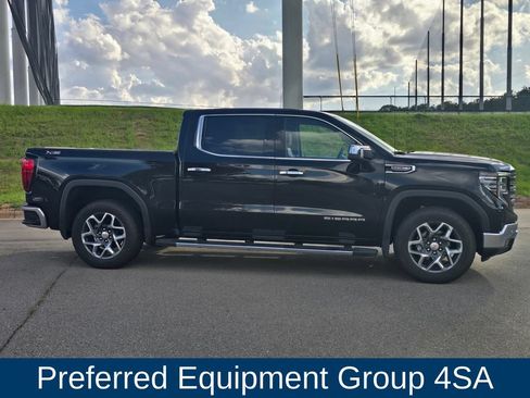 Used 2024 GMC Sierra 1500 SLT w/ SLT Premium Plus Package AWD/4WD image 2