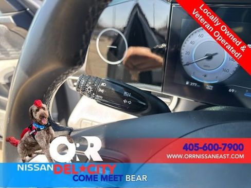Used 2025 Hyundai Elantra Limited FWD image 20