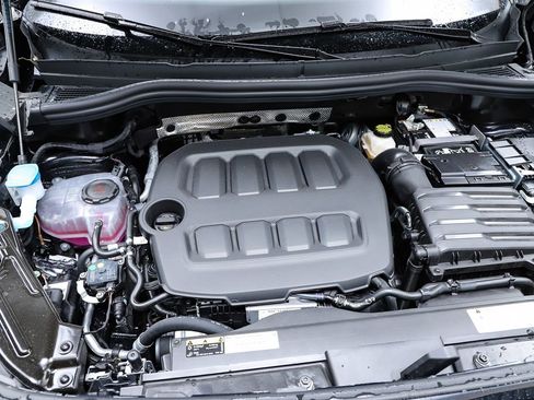 New 2026 Volkswagen Tiguan SE AWD/4WD image 67