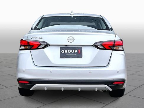 Certified 2025 Nissan Versa SV w/ Trunk Package image 4