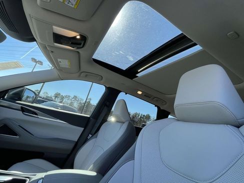 New 2026 INFINITI QX60 Luxe w/ Cargo Package image 16