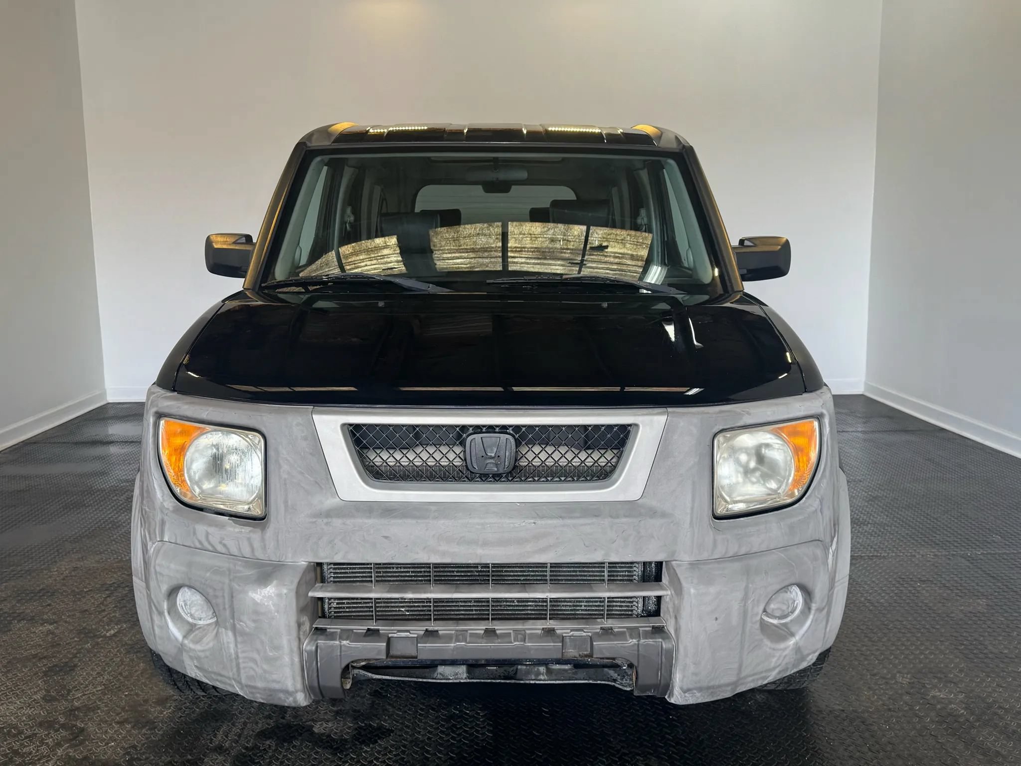 Used 2003 Honda Element EX image 2