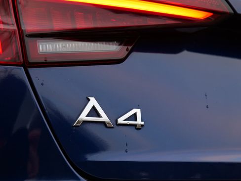 Used 2019 Audi A4 2.0T Premium image 60