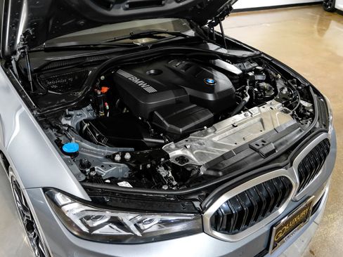 Used 2025 BMW 330i xDrive Sedan image 53