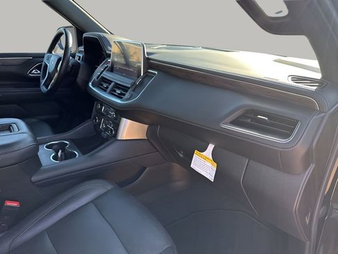 Used 2021 Chevrolet Tahoe Z71 image 14