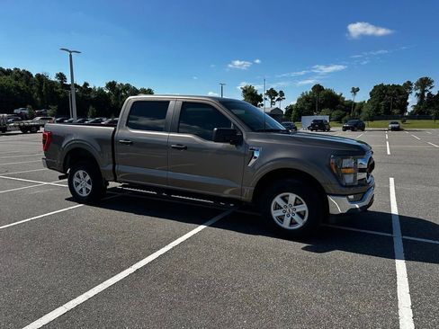 Used 2023 Ford F150 XLT AWD/4WD image 3