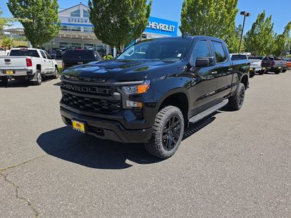 New 2026 Chevrolet Silverado 1500 Custom Trail Boss w/ Midnight Edition