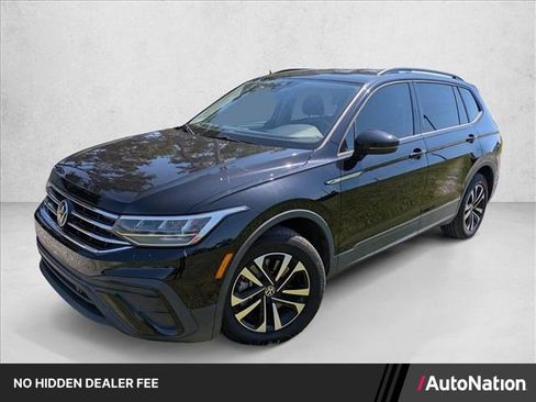 Used 2024 Volkswagen Tiguan S FWD image 1