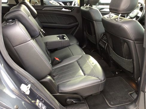 Used 2016 Mercedes-Benz GL 450 4MATIC image 25