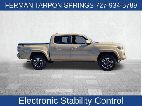 Used 2020 Toyota Tacoma TRD Sport image 10