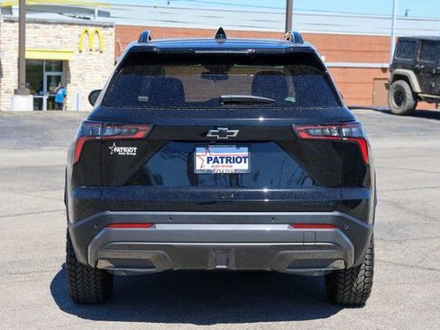 New 2026 Chevrolet Equinox ACTIV image 4