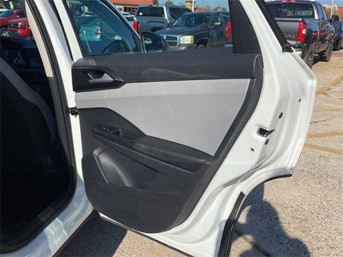 Used 2023 Volkswagen Taos S image 12