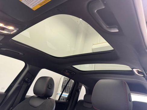 Used 2022 Mercedes-Benz GLB 250 image 5