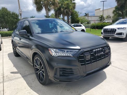 Used 2023 Audi Q7 3.0T Prestige AWD/4WD image 2