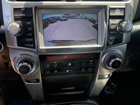 Used 2010 Toyota 4Runner Limited RWD image 12