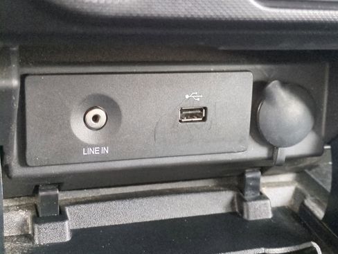 Used 2013 Ford F150 XLT w/ Luxury Equipment Group image 30