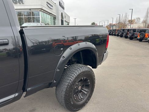 Used 2017 RAM 1500 ST w/ SXT Appearance Group image 3