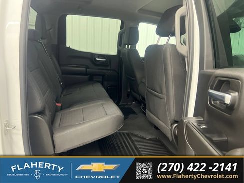Used 2022 Chevrolet Silverado 1500 Custom Trail Boss AWD/4WD image 13