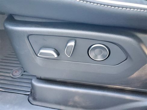 New 2026 Cadillac Escalade Luxury w/ LPO, Floor Liner Package image 7