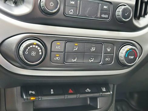Used 2021 Chevrolet Colorado LT w/ Fleet Safety Package RWD image 29