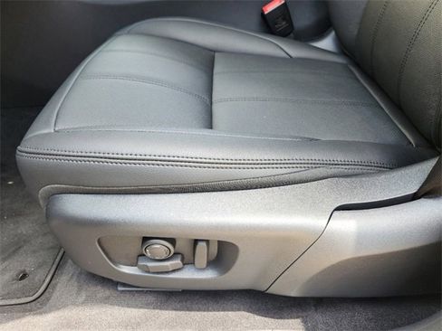 New 2024 Land Rover Range Rover Evoque S image 23