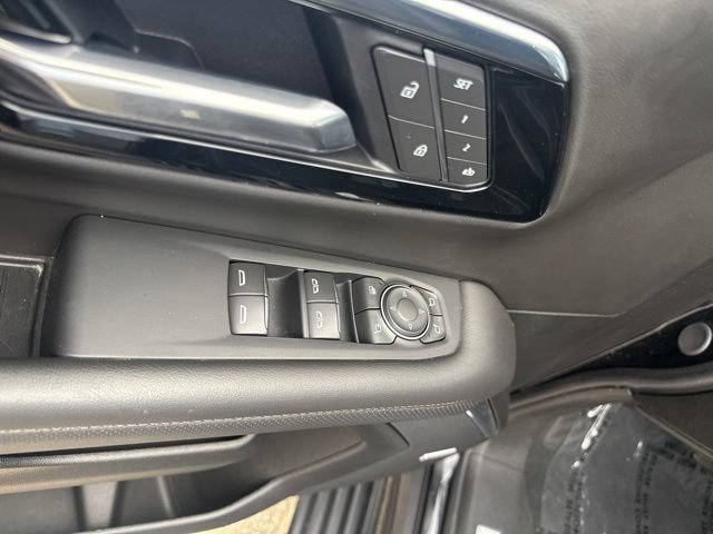 Used 2025 Chevrolet Tahoe High Country AWD/4WD image 26