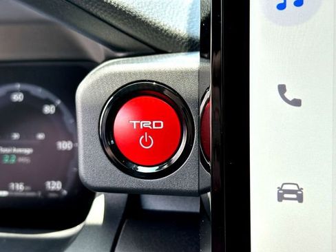 New 2026 Toyota 4Runner TRD Off-Road Premium AWD/4WD image 13