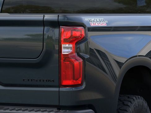 New 2025 Chevrolet Silverado 1500 Custom Trail Boss w/ Dark Appearance Package image 37