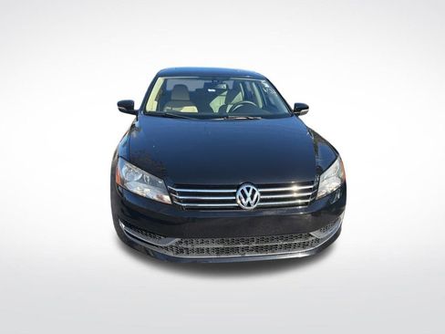Used 2013 Volkswagen Passat 2.5 SE image 3