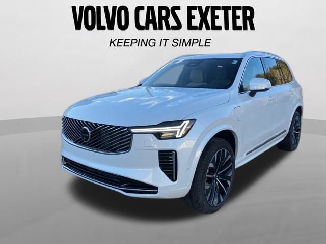 New 2026 Volvo XC90 T8 Plus w/ Protection Package Premier AWD/4WD image 3
