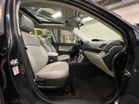 Used 2018 Subaru Forester 2.5i Limited image 26