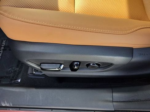 Used 2025 Lexus UX 300h FWD w/ Accessory Package (Z1) image 12