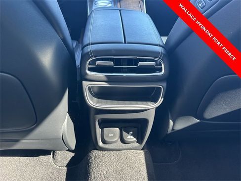 Used 2021 Genesis GV80 2.5T image 14